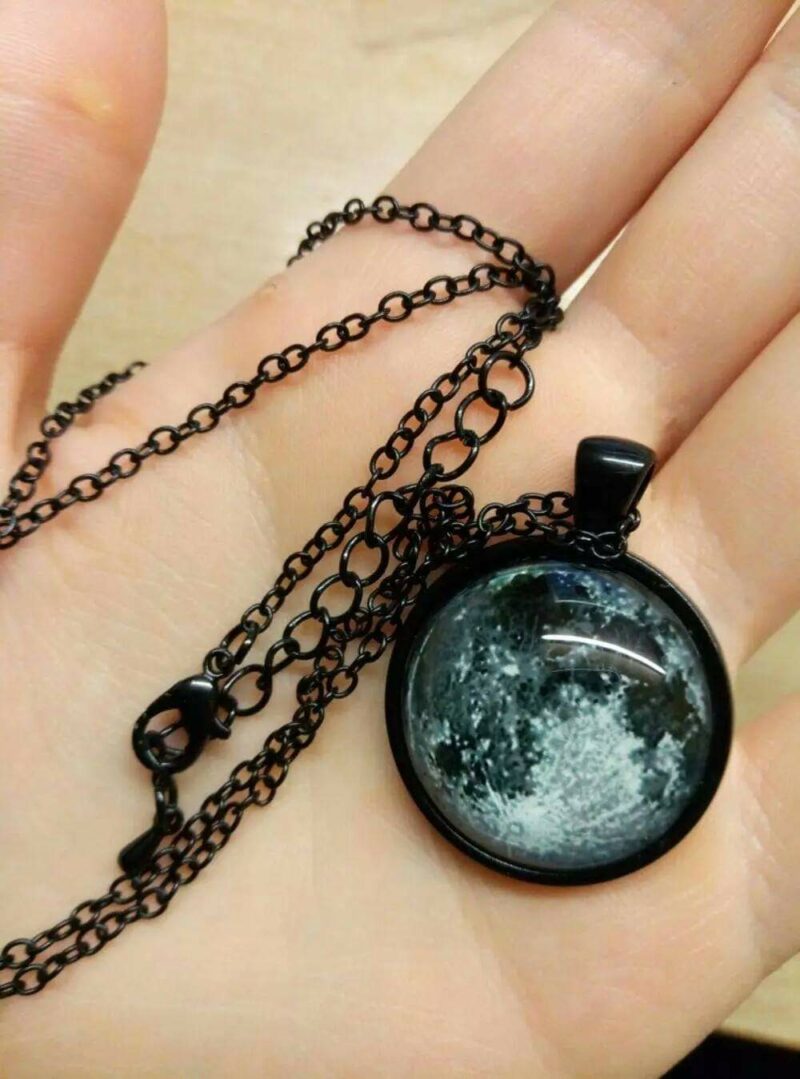 collier lune